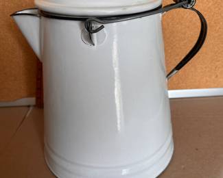 12" Porcelain Pot $24.00