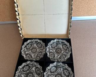 Anchor Hocking Ashtray Set $9.00