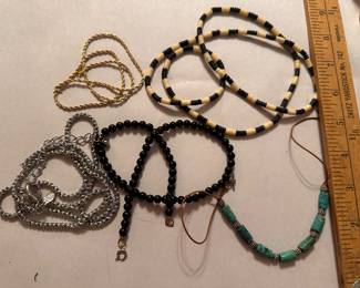 5 Necklaces $15.00