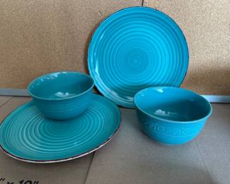 Royal Norfolk 4 Piece Set $10.00