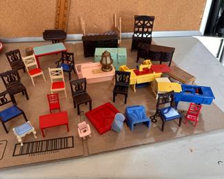 Dollhouse Furniture with 2 Sewing Machine $32.00