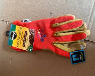 Gloves $3.00