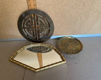 3 Pieces with Mirror $10.00