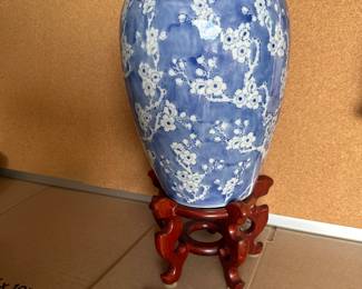 Bing Mei Melon Jar Yung Cheng (see lid in other photo) $125.00