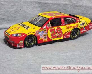 1 29 Kevin Harvick NASCAR Pennzoil Race Car.