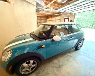 Mini Cooper- 2009 Model: COOPERN 2D Manual, 6 speed transmission, Vin#WMWMF33549TU71134, 10,803 miles, excellent condition