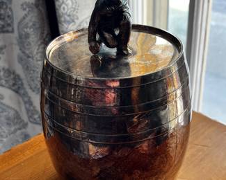 Unique Biscuit Barrel 