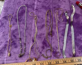 6 Necklaces $14.00