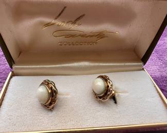 Lady Coventry Earrings $4.00