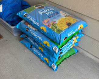 Potting mix unopened