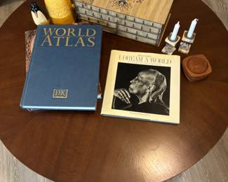 Lg World Atlas, “I Dream a World” portrait collection