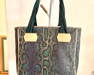 Consuela Besos other side of tote