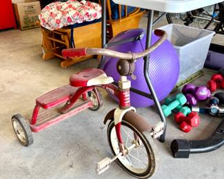 Vintage Radio Flyer tricycle