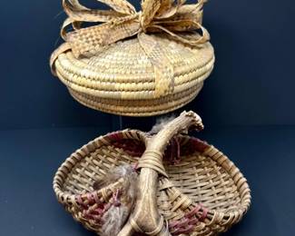 8 HandwovenBasketsBahamianStrawwBowNativeStylewDeerAntler