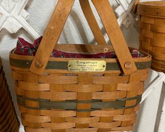 AUCTION @ hibid.com/catalog/672931/cluckin-good-finds-at-velasco