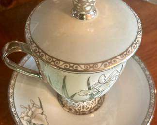 Prouna “Iris” Pattern 3pc fine china cup, saucer & lid $135