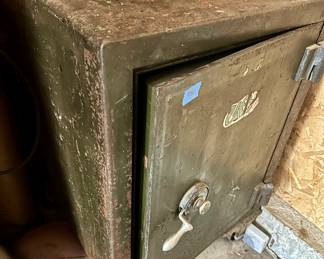 Antique steel combination safe $150