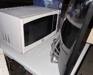 $10 for the microwave