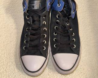 High top black and blue truck Taylor’s size 13 $50