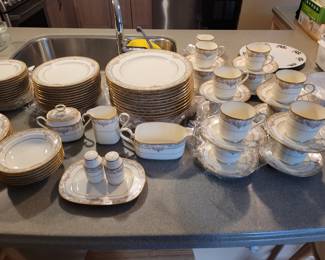 Noritake China Set 9737