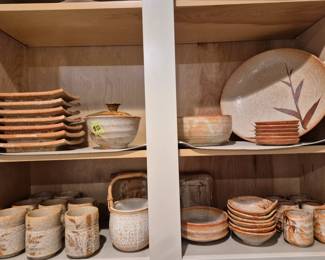 Collection Minoyaki Shino pottery