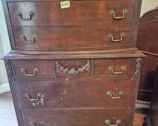 chest chippendale