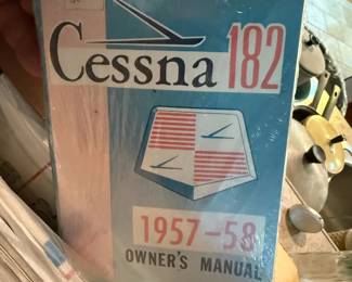 Cessna 182 Owner's Manual