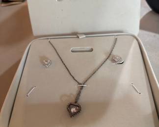 Stauer Necklace & Earrings