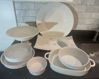 White Ceramic Bowls & Serving Pieces