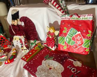 Holiday Décor Assortment