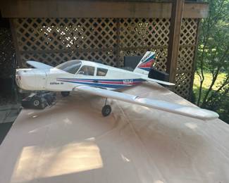 Vintage RC Midwest Cherokee .40 Scale Model Airplane