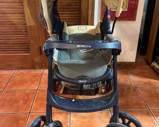 Graco MetroLite Stroller