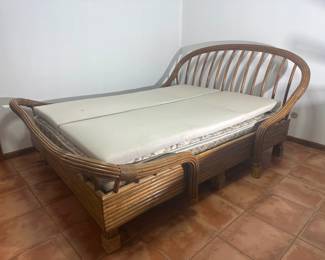 Curved Rattan Queen-Size Bed