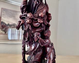 “Shou- loa” Chinese for Longevity 
