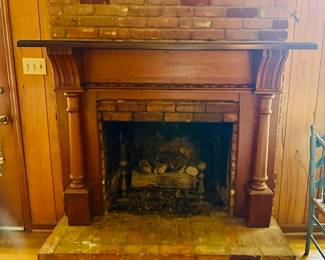Fireplace Mantle 