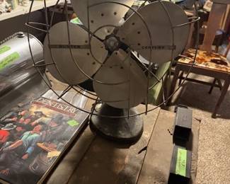 Vintage Fan--It works
