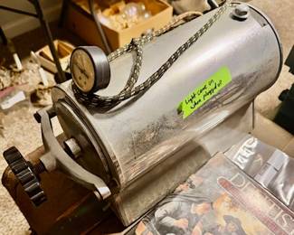 Vintage Harvey Steroliner