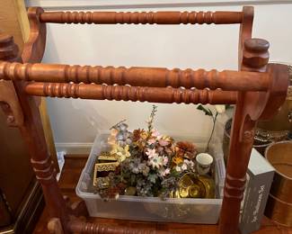 Solid wood Quilt rack...CUTE!