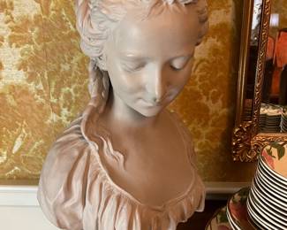 This lady would be beautiful in your den, living room or bedroom...lovely piece!