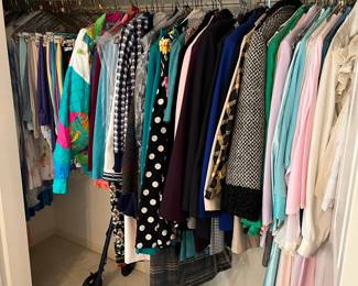 We have 4 closets FULL of clothes! Ladies, several sizes, casual, dressy, formal, summer, winter & fall!