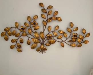 Gold gild wall screen that will compliment any living room, den, bedroom, bathroom or outdoor covered space!