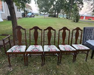 5 sturdy dining chairs that match dining table 