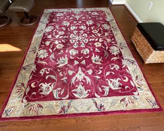 Red/beige rug