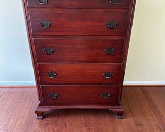5-drawer antique chest