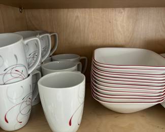 Abstract, beautiful dish set in black, grey & red accents