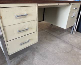 Desk for sale