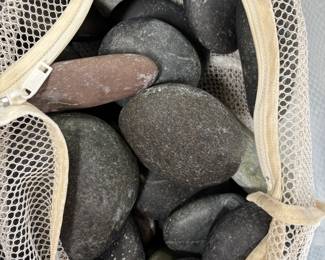 Spa stones for hot stone treatment