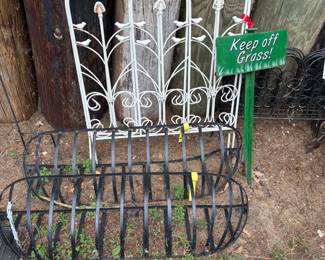 Outdoor decor & planters