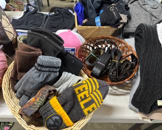 Hats, gloves, belts, Socks, unused underwear