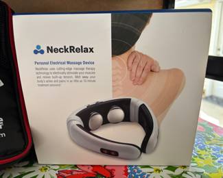 Personal neck massager! Like new (1 of 2)